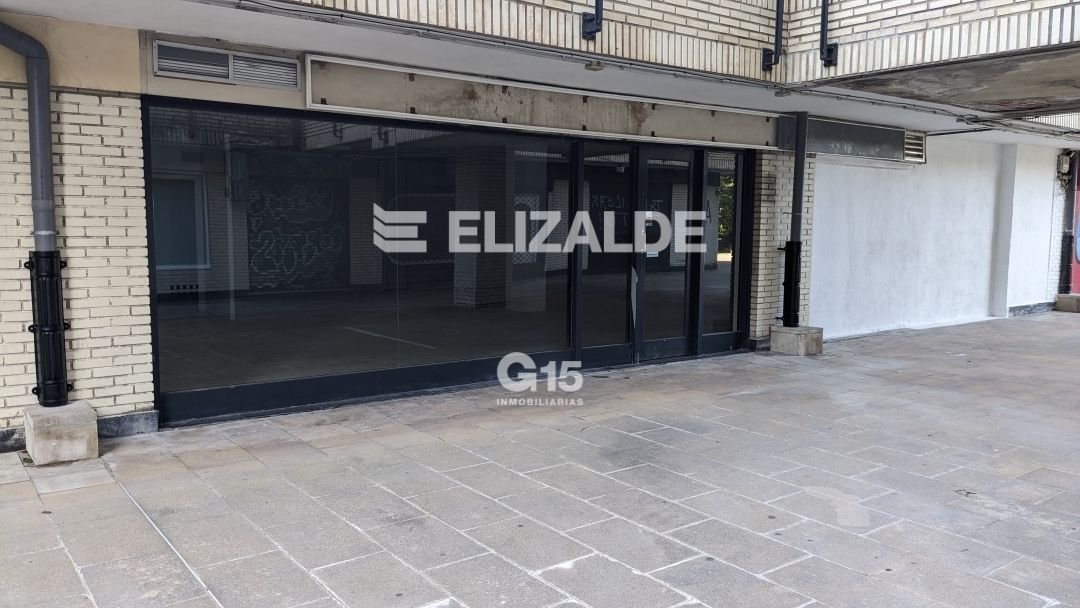 Foto 1 de LOCAL COMERCIAL EN ALTZA