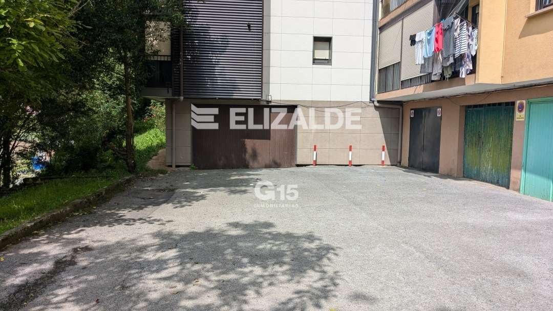 Foto 1 de LOCAL EN LAUAIZETA