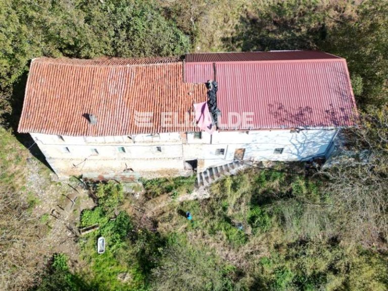 Foto 5 de PARTZELA eta BASERRIA SALGAI - PARCELA y CASERIO A LA VENTA