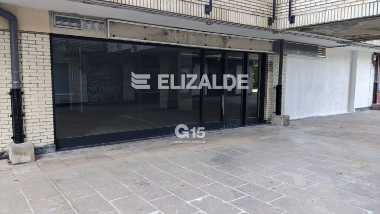 Foto 1 de LOCAL COMERCIAL EN ALTZA