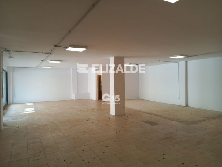Foto 9 de LOCAL COMERCIAL EN ALTZA