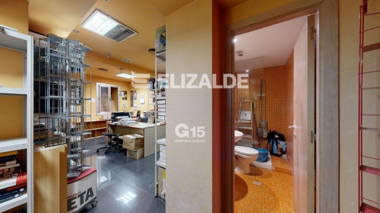 Foto 34 de LOCAL EZAGUNA OKENDO KALEAN / CONOCIDO LOCAL en la c/ OQUENDO