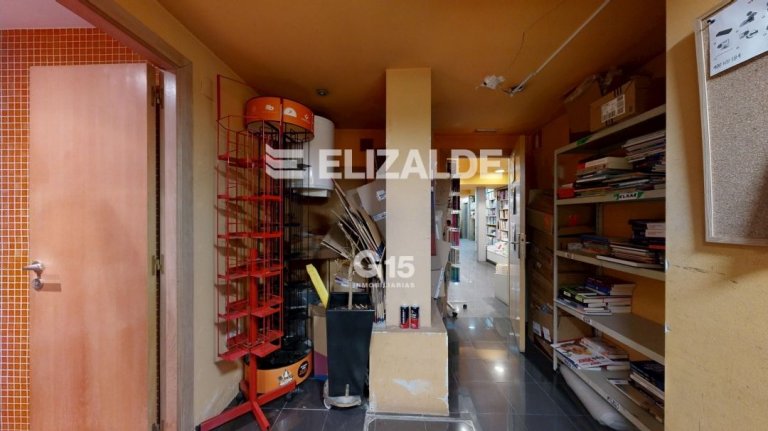 Foto 35 de LOCAL EZAGUNA OKENDO KALEAN / CONOCIDO LOCAL en la c/ OQUENDO