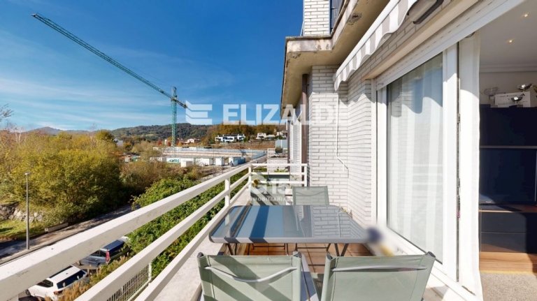 Foto 2 de VENTA DE DÚPLEX CON GRAN TERRAZA EN BERIO
