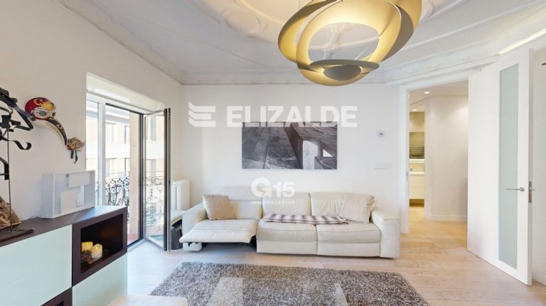 Foto 26 de ESPECTACULAR PISO EN ESQUINA