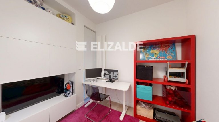 Foto 35 de ESPECTACULAR PISO EN ESQUINA