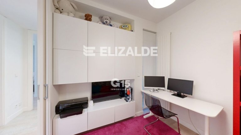 Foto 36 de ESPECTACULAR PISO EN ESQUINA