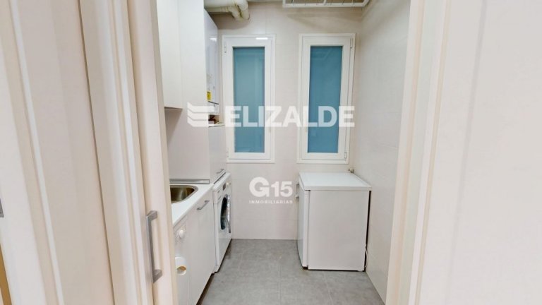 Foto 37 de ESPECTACULAR PISO EN ESQUINA