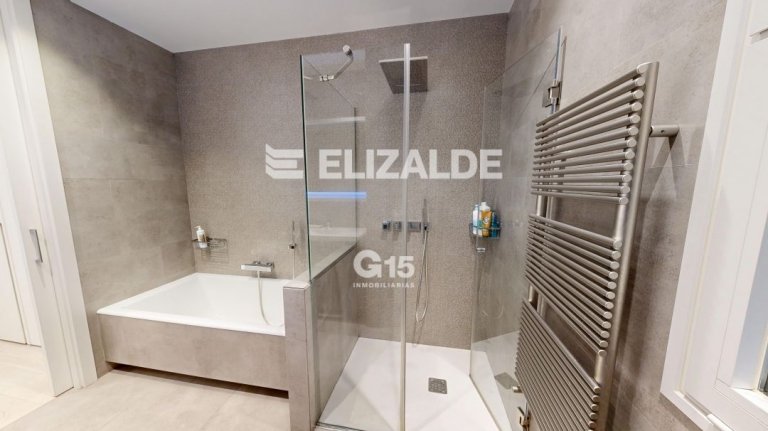 Foto 50 de ESPECTACULAR PISO EN ESQUINA