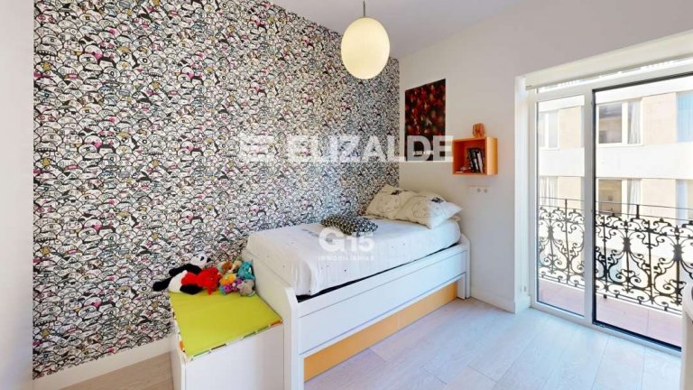 Foto 55 de ESPECTACULAR PISO EN ESQUINA