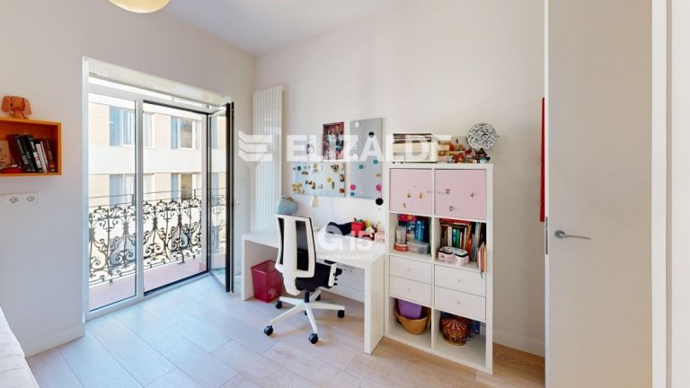 Foto 59 de ESPECTACULAR PISO EN ESQUINA