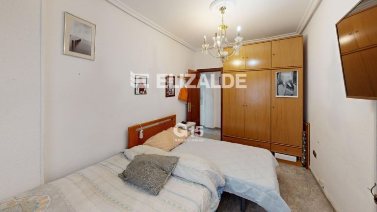 Foto 16 de En el centro de Lasarte