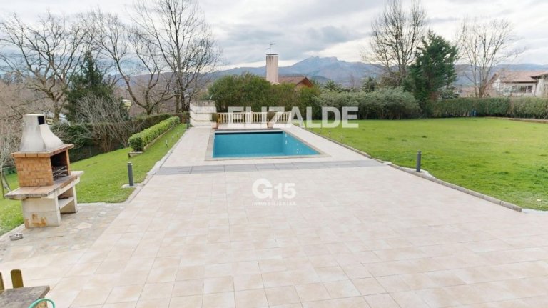 Foto 6 de IMPONENTE CASA EN JAIZUBIA - HONDARRIBIA