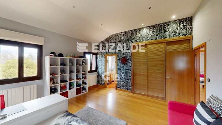 Foto 17 de IMPONENTE CASA EN JAIZUBIA - HONDARRIBIA
