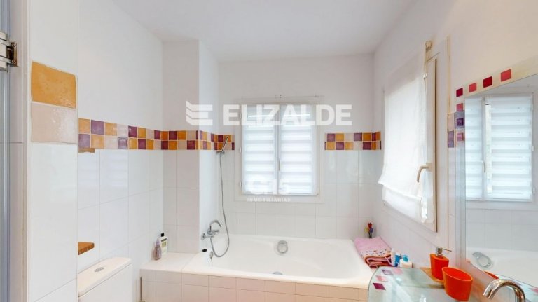 Foto 27 de IMPONENTE CASA EN JAIZUBIA - HONDARRIBIA