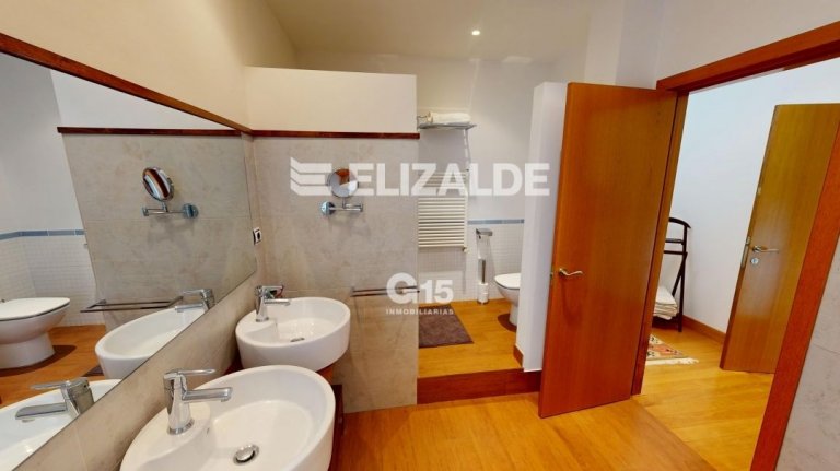 Foto 34 de IMPONENTE CASA EN JAIZUBIA - HONDARRIBIA