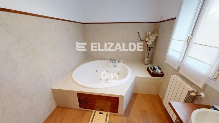 Foto 35 de IMPONENTE CASA EN JAIZUBIA - HONDARRIBIA