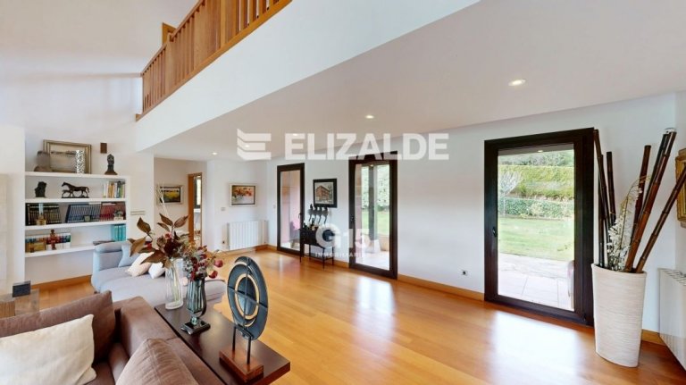 Foto 49 de IMPONENTE CASA EN JAIZUBIA - HONDARRIBIA
