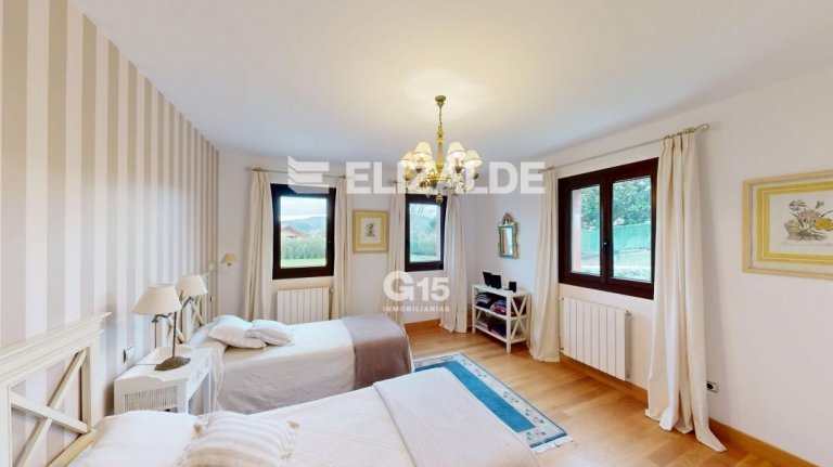 Foto 56 de IMPONENTE CASA EN JAIZUBIA - HONDARRIBIA