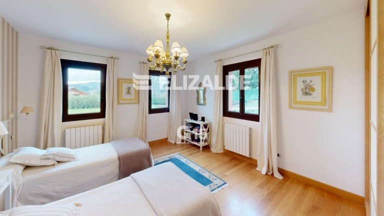 Foto 87 de IMPONENTE CASA EN JAIZUBIA - HONDARRIBIA