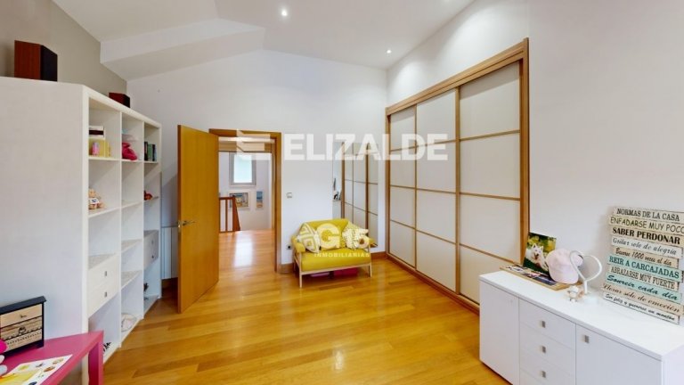 Foto 90 de IMPONENTE CASA EN JAIZUBIA - HONDARRIBIA
