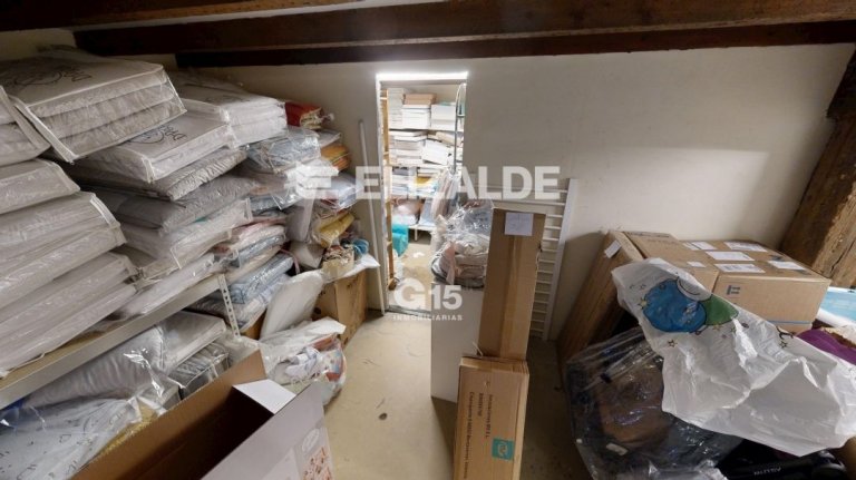 Foto 37 de GRAN LOCAL COMERCIAL EN CALLE EASO