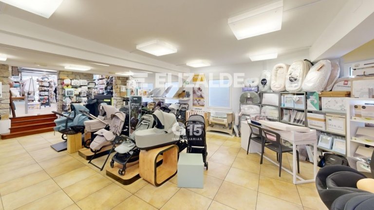 Foto 48 de GRAN LOCAL COMERCIAL EN CALLE EASO