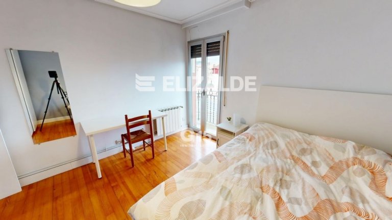 Foto 8 de En el centro de Lasarte