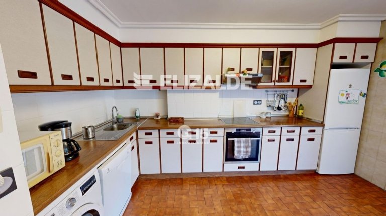 Foto 18 de En el centro de Lasarte