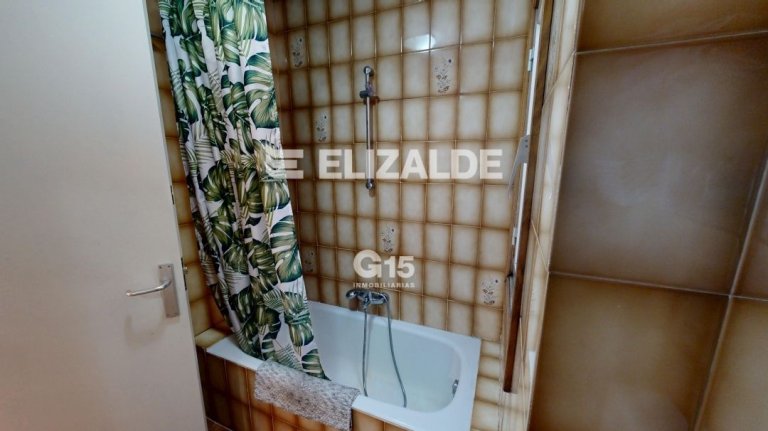 Foto 21 de En el centro de Lasarte