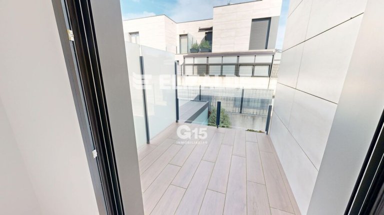 Foto 19 de HERMOSA VILLA, CON TERRAZA, JARDIN, EN ATOTXA ERREKA