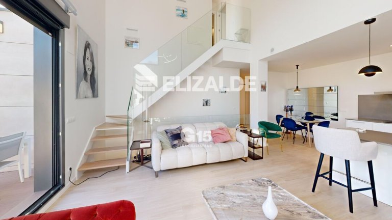 Foto 26 de HERMOSA VILLA, CON TERRAZA, JARDIN, EN ATOTXA ERREKA