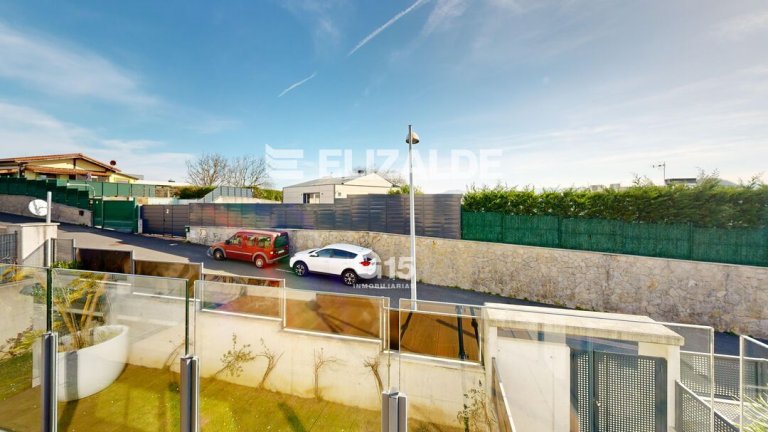 Foto 53 de HERMOSA VILLA, CON TERRAZA, JARDIN, EN ATOTXA ERREKA