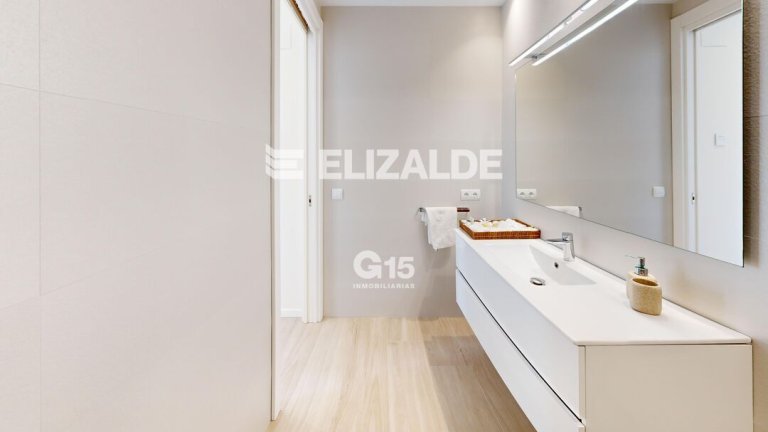 Foto 55 de HERMOSA VILLA, CON TERRAZA, JARDIN, EN ATOTXA ERREKA