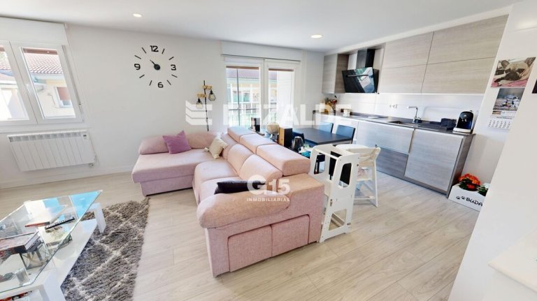 Foto 2 de PISO EN ARRIZAR