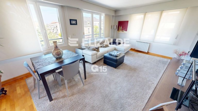 Foto 33 de ESQUINA IMPECABLE TERRAZA