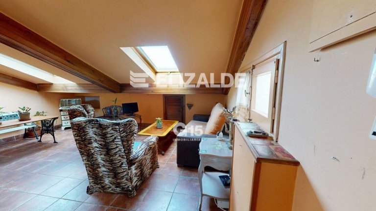 Foto 2 de Apartamento abuhardillado en Lasarte