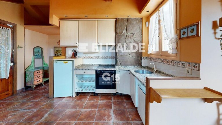 Foto 8 de Apartamento abuhardillado en Lasarte