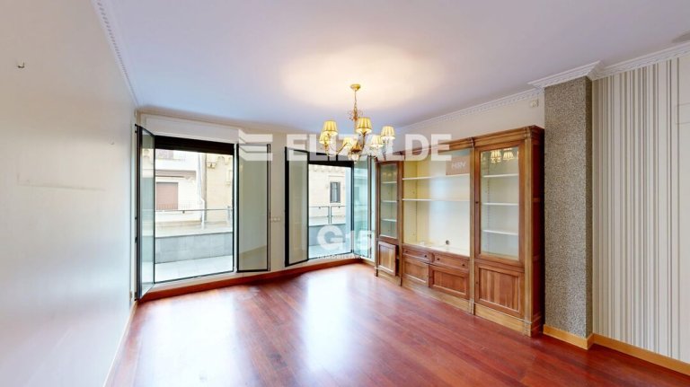 Foto 5 de ÁTICO CON TERRAZA en EUSKAL HERRIA KALEA