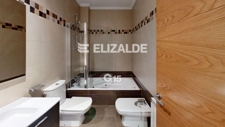 Foto 40 de ÁTICO CON TERRAZA en EUSKAL HERRIA KALEA