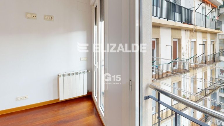 Foto 41 de ÁTICO CON TERRAZA en EUSKAL HERRIA KALEA