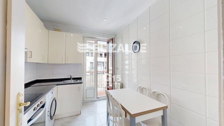 Foto 19 de VIVIENDA DE 2 HABITACIONES EN AGUSTINAS - RENTERÍA