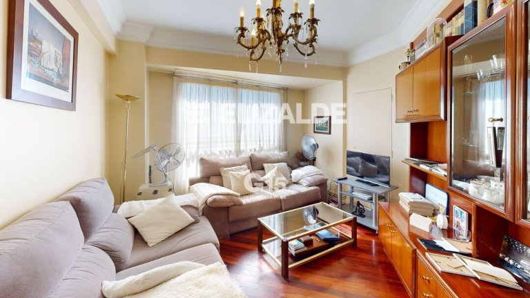 Foto 5 de PRECIOSO ÁTICO CON TERRAZA SUR