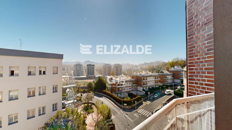 Foto 29 de PRECIOSO ÁTICO CON TERRAZA SUR