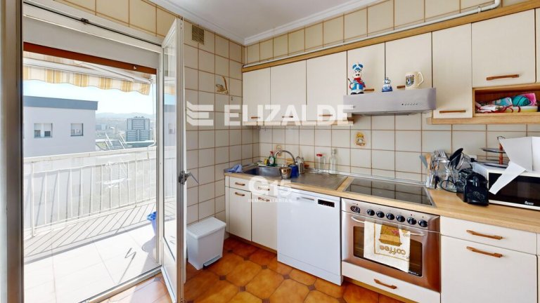 Foto 34 de PRECIOSO ÁTICO CON TERRAZA SUR