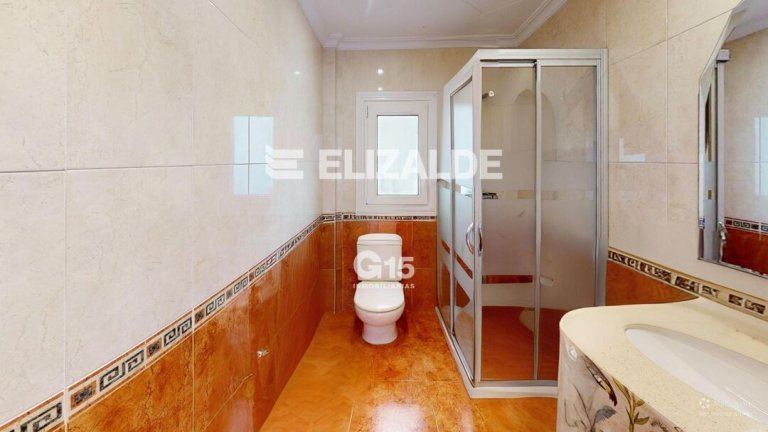 Foto 37 de PRECIOSO ÁTICO CON TERRAZA SUR