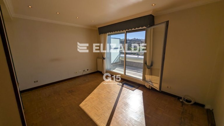 Foto 8 de ÁTICO DÚPLEX CON TERRAZA Y VISTAS AL RÍO