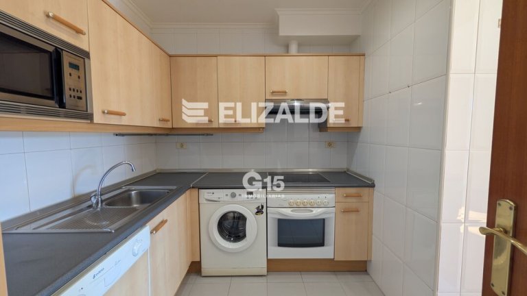 Foto 10 de ÁTICO DÚPLEX CON TERRAZA Y VISTAS AL RÍO