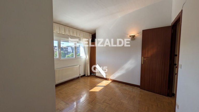 Foto 17 de ÁTICO DÚPLEX CON TERRAZA Y VISTAS AL RÍO