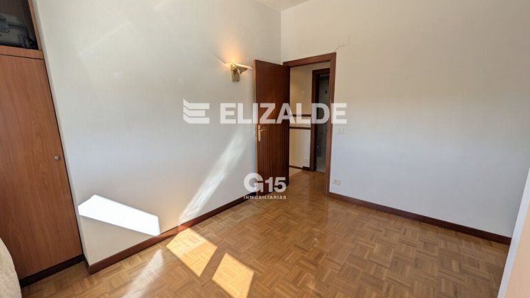 Foto 18 de ÁTICO DÚPLEX CON TERRAZA Y VISTAS AL RÍO